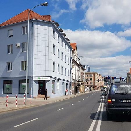 Apartamenty Sofija Deluxe Centrum Zielona Góra Exteriör bild