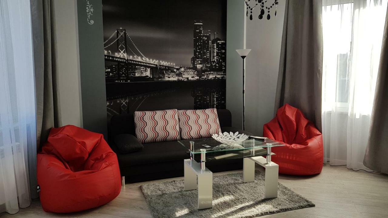 Apartamenty Sofija Deluxe Centrum Zielona Góra Exteriör bild