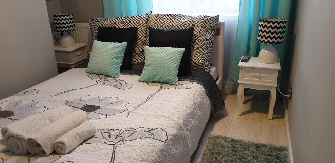 Apartamenty Sofija Deluxe Centrum Zielona Góra Exteriör bild