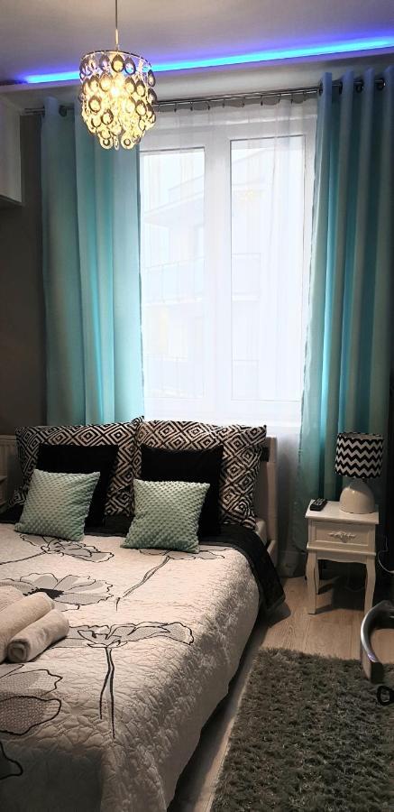 Apartamenty Sofija Deluxe Centrum Zielona Góra Exteriör bild